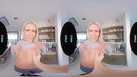 VRHUSH Claudia Macc rewards you for your hard work