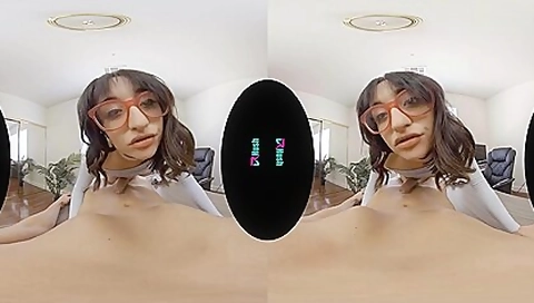 Isabella Nice - She Needs You For Studying